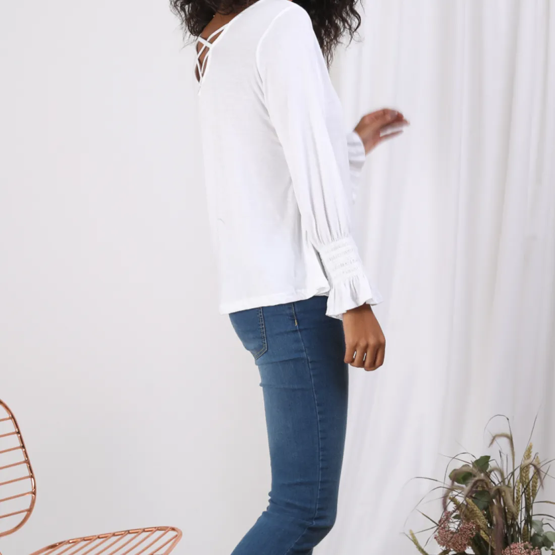 Tee-shirt dos en V lanières croisées manches longues nid d'abeille femme - Blanc