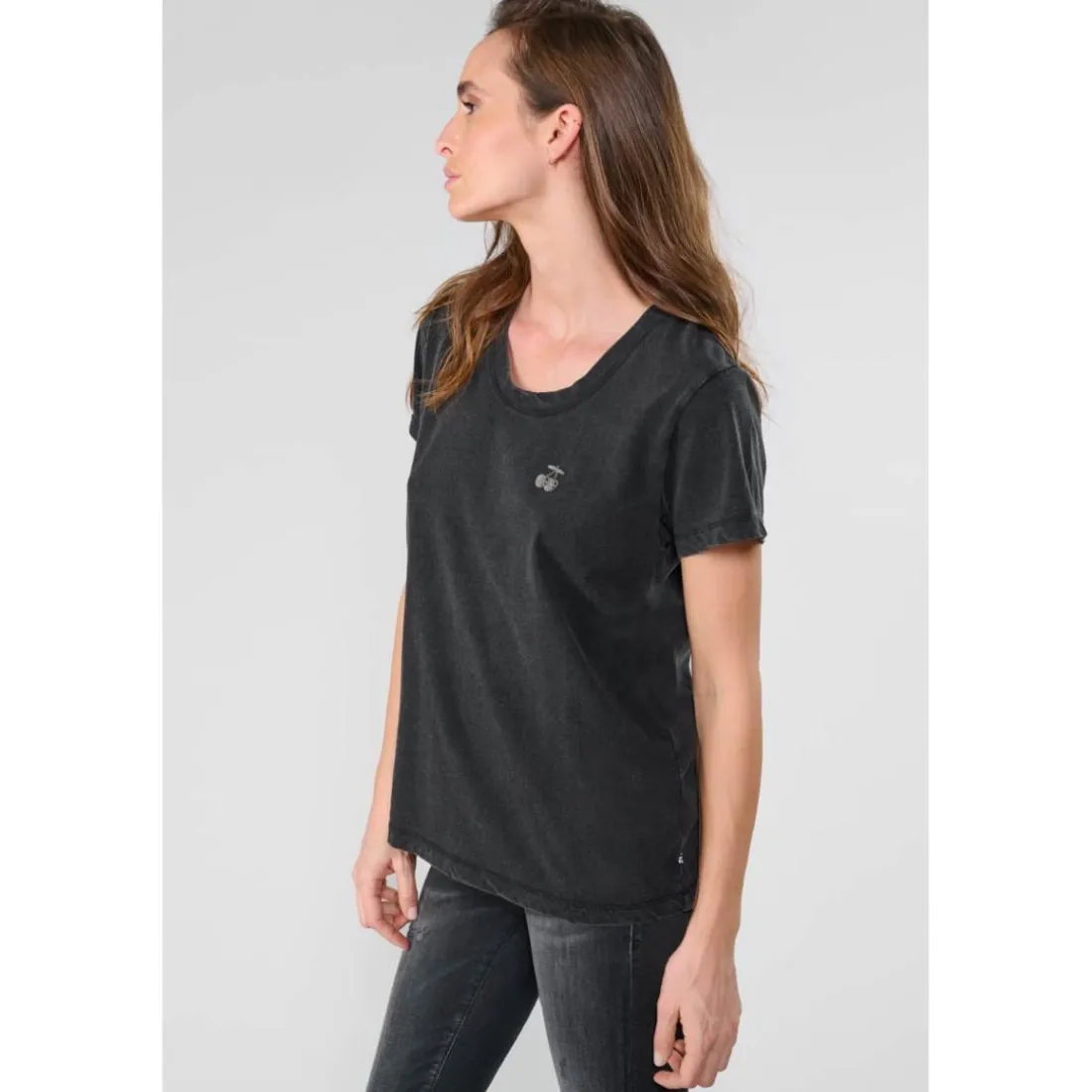 Tee-Shirt HAGRI noir Mae