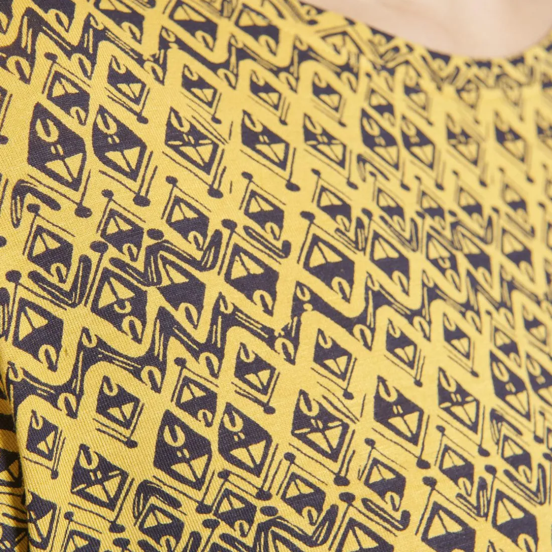 Tee-shirt imprimé manches longues femme - Bleu - Jaune multicolore