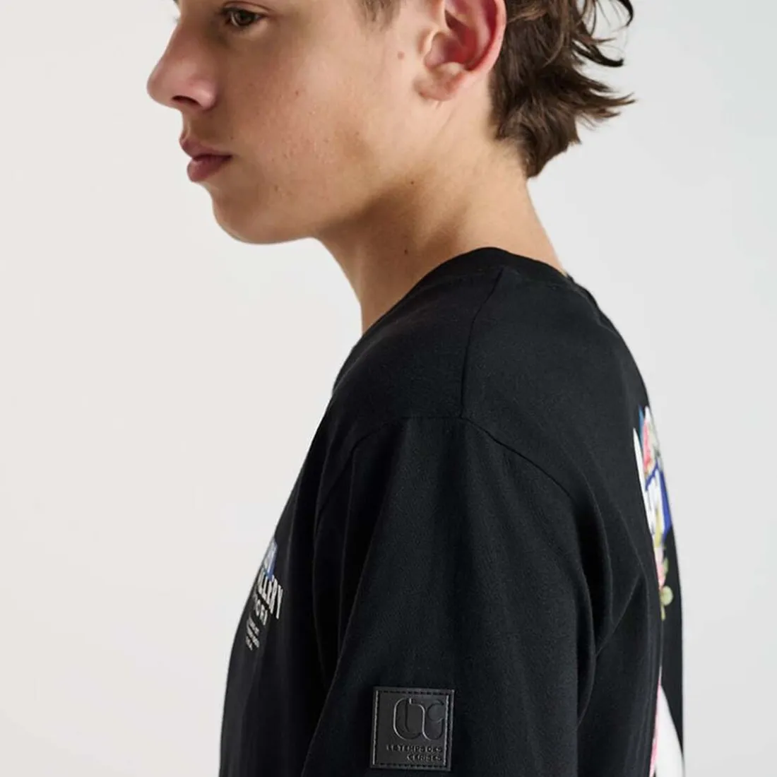 Tee-Shirt MEDEBO noir Quip