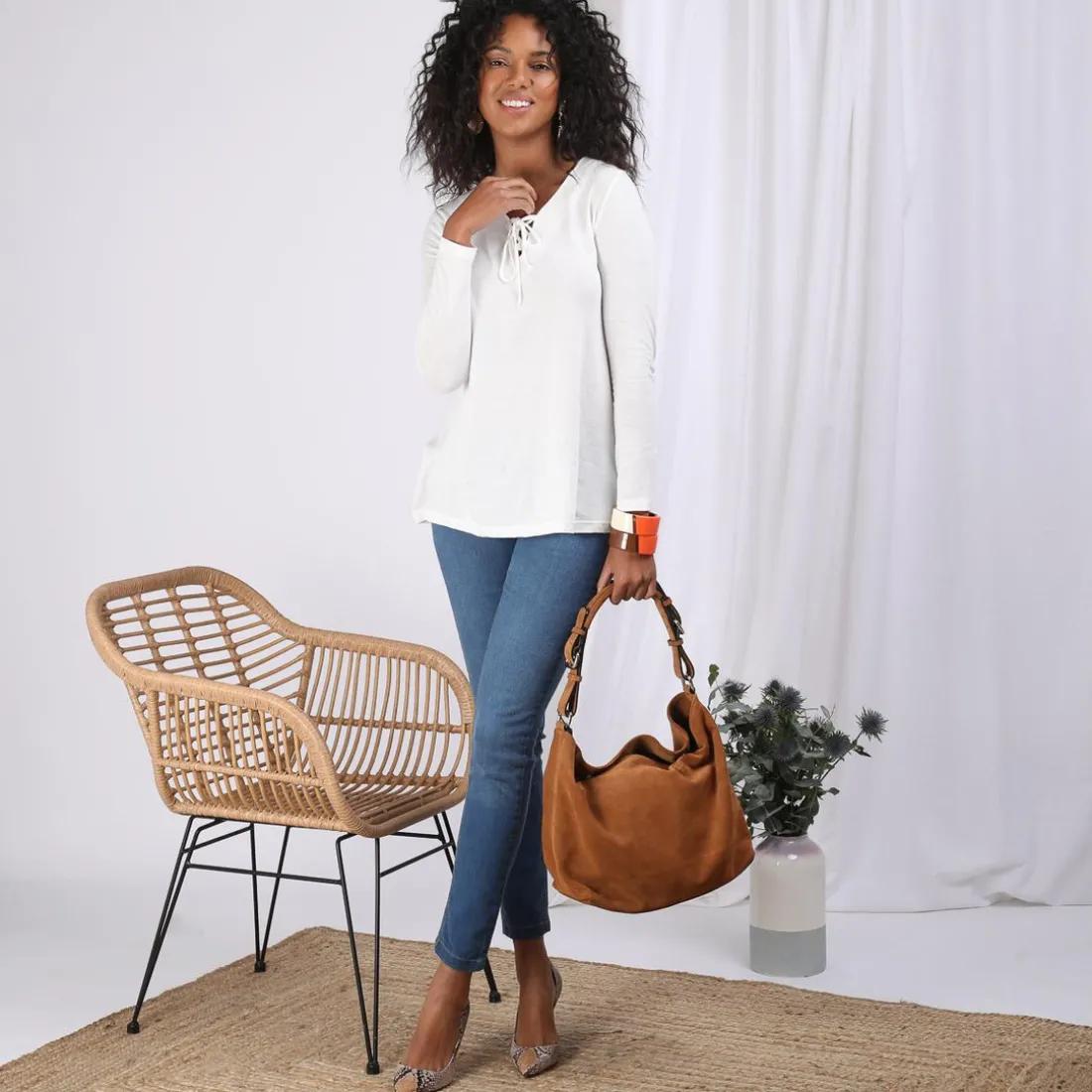 Tee-shirt évasé col V avec cordon manches longues femme - écru blanc en coton