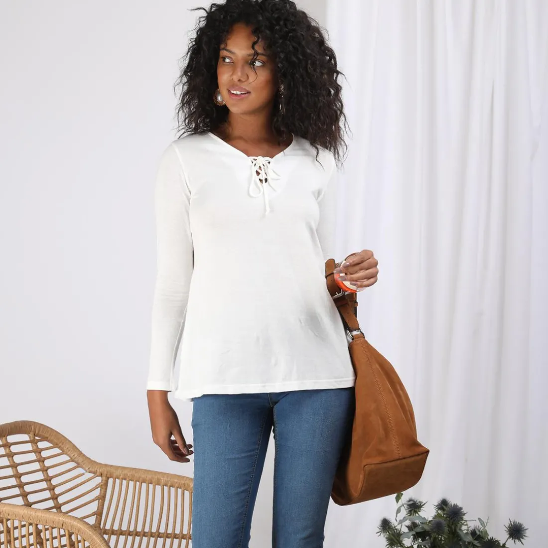 Tee-shirt évasé col V avec cordon manches longues femme - écru blanc en coton
