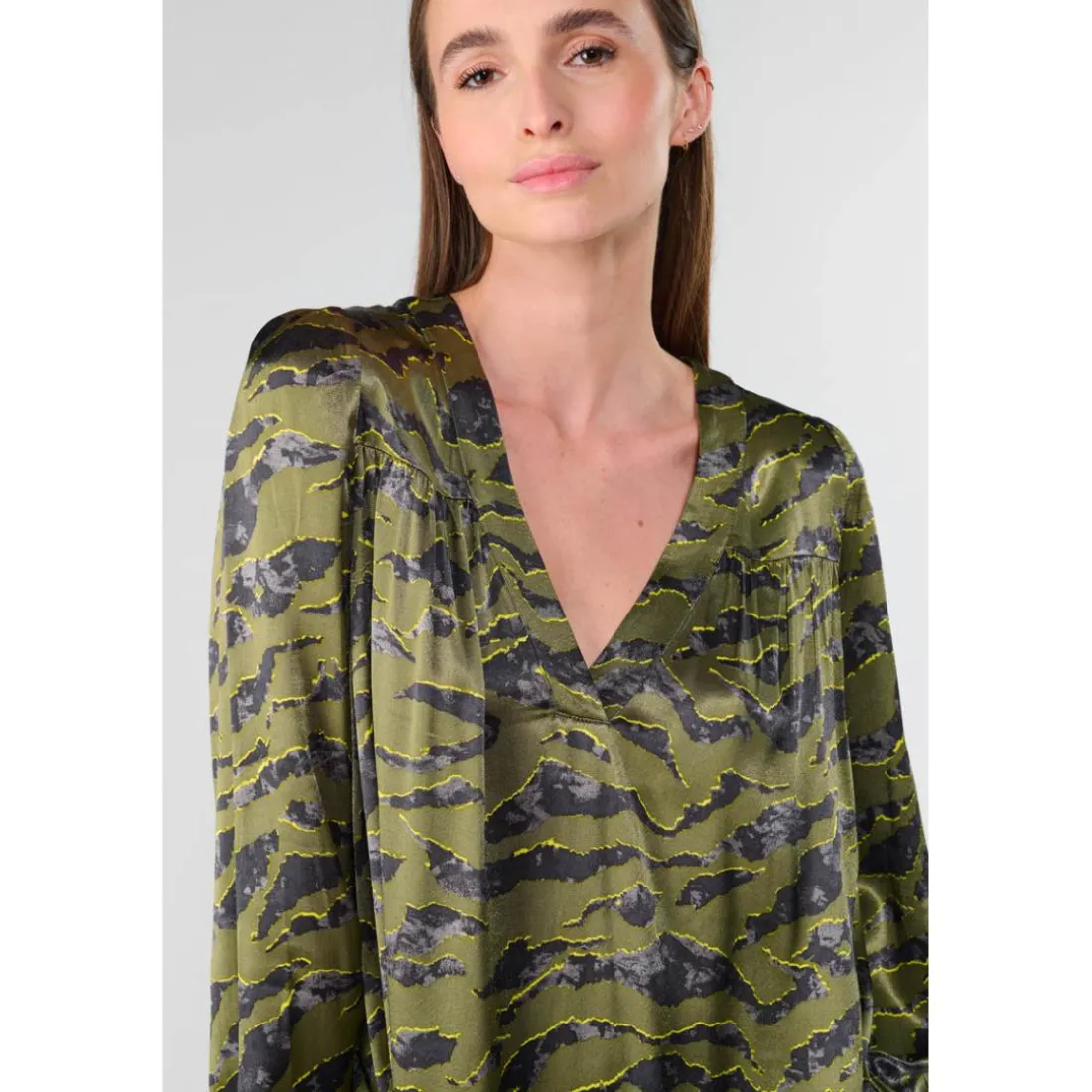 Top CHIMA vert en viscose Nola