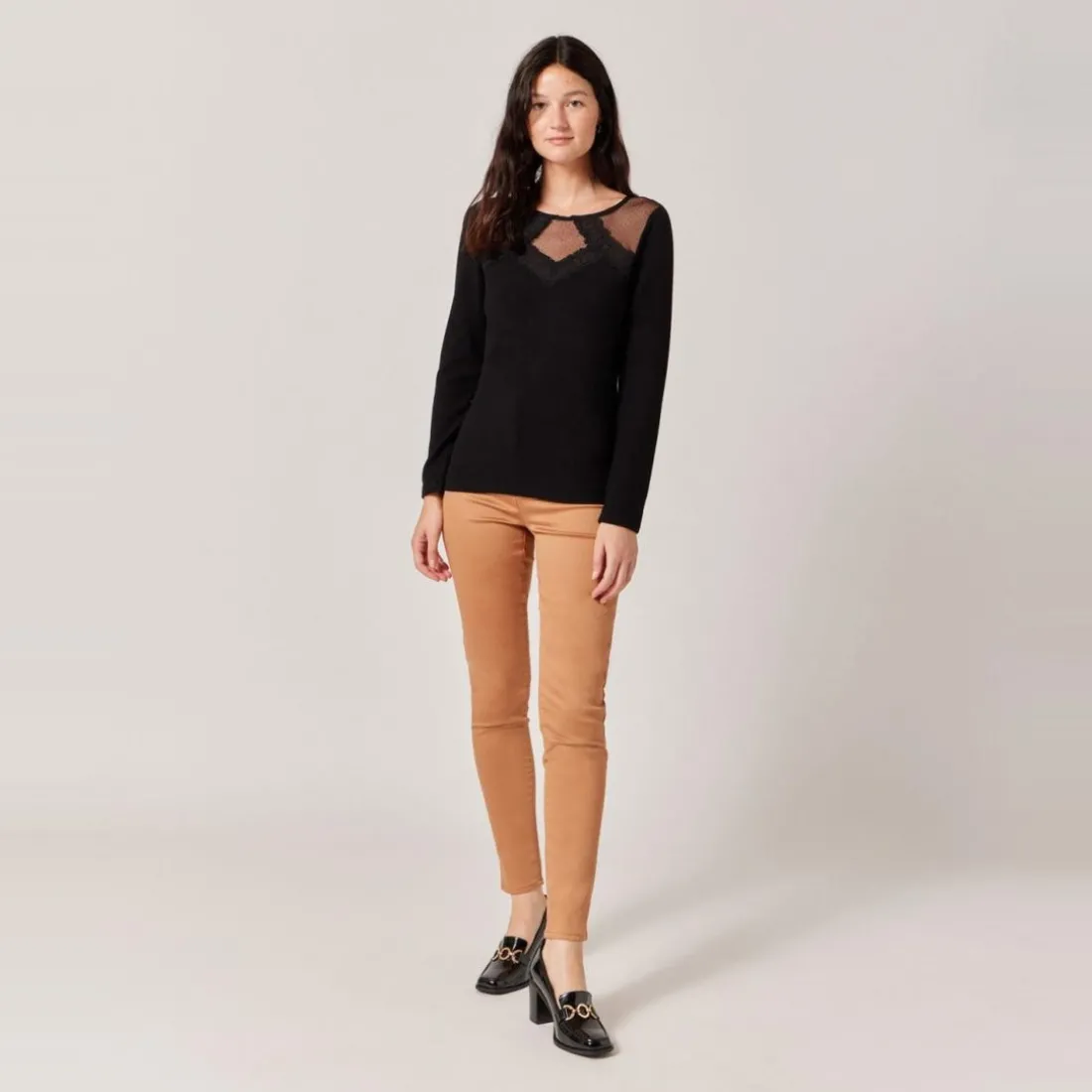 Top détails dentelle noir en viscose