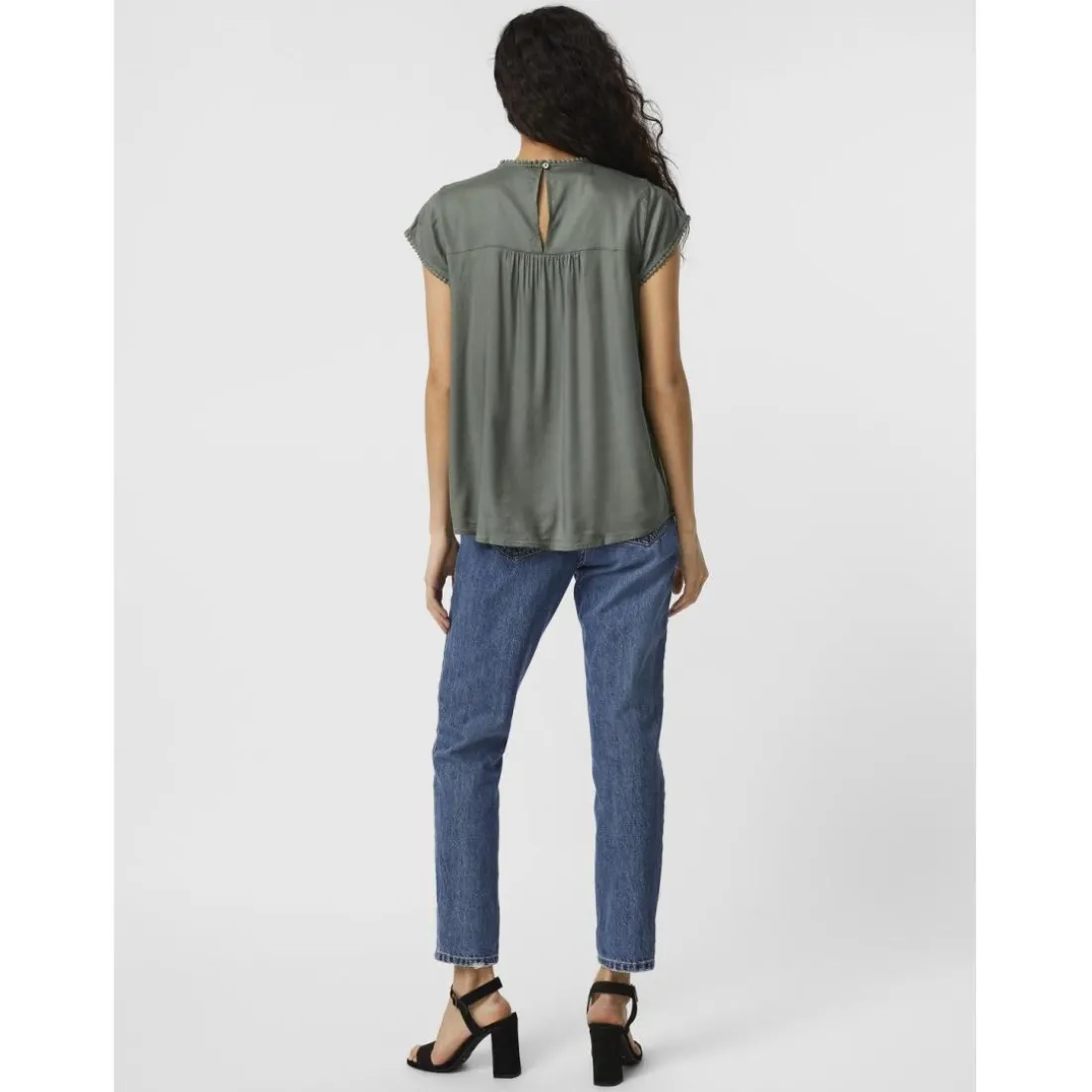 Top fermeture par bouton col carré sans manches vert en viscose Tia