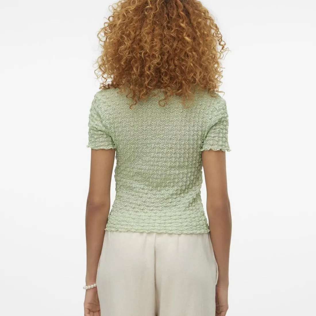 Top manches courtes et col rond en polyester recyclé Shelby vert Ula