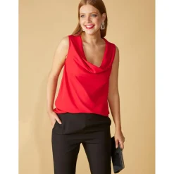 Top sans manches avec encolure drapée rouge