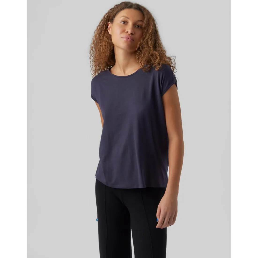 T-shirt Regular Fit Col rond Manches courtes Longueur regular bleu Lina