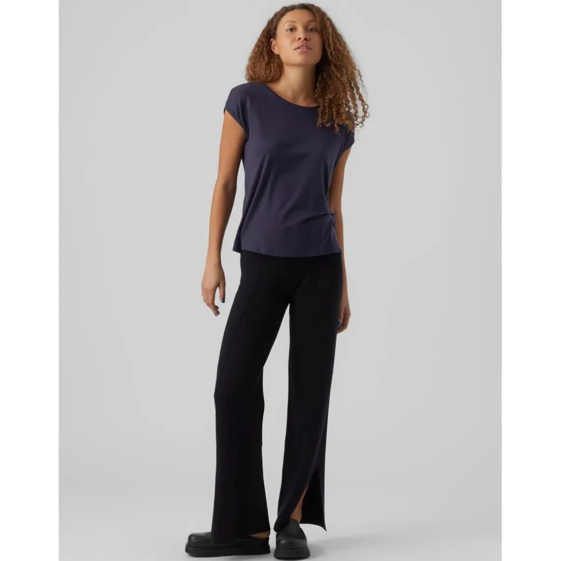 T-shirt Regular Fit Col rond Manches courtes Longueur regular bleu Lina