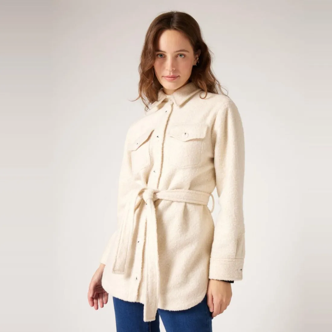 Veste ceinturée écru