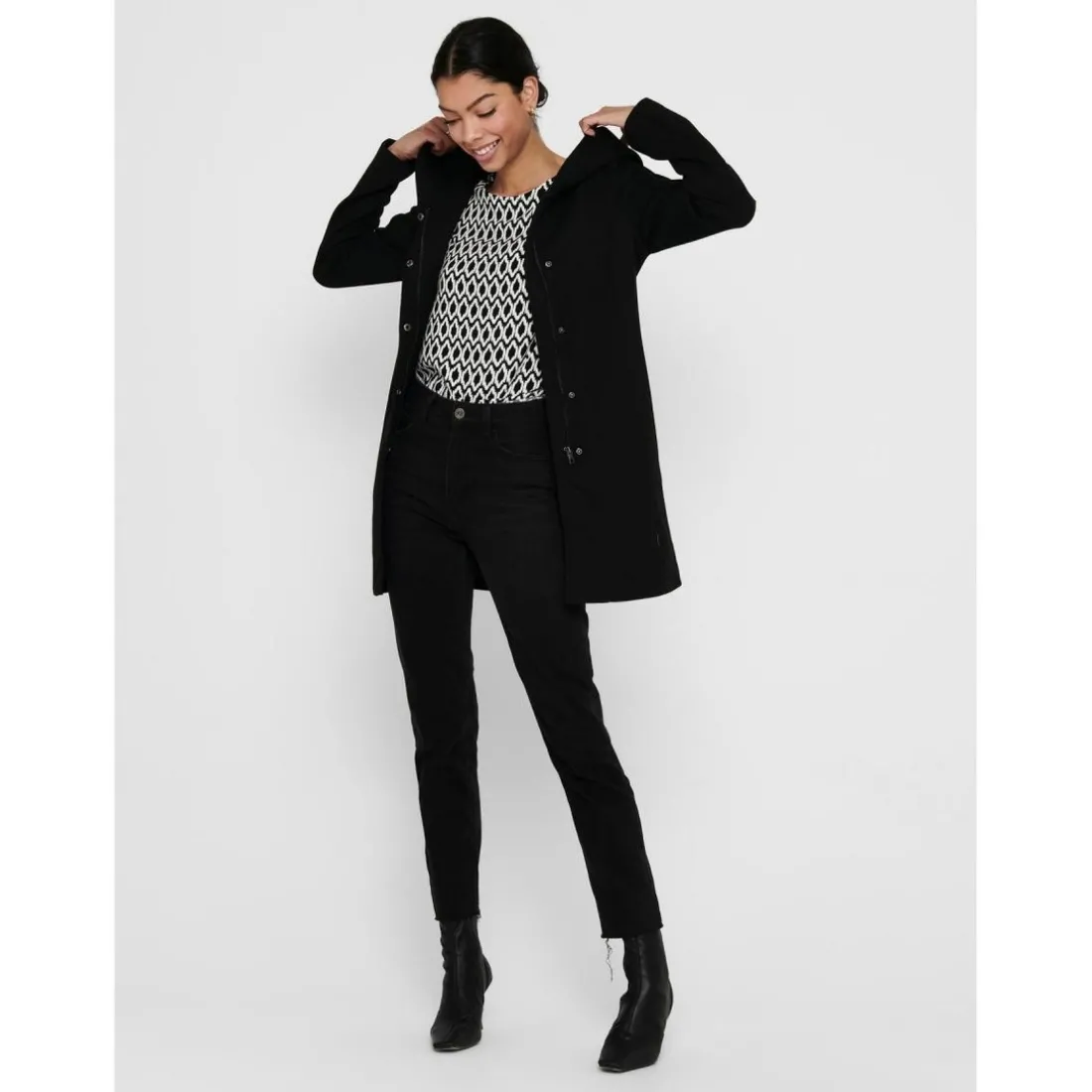 Vestes Capuche Manches longues noir