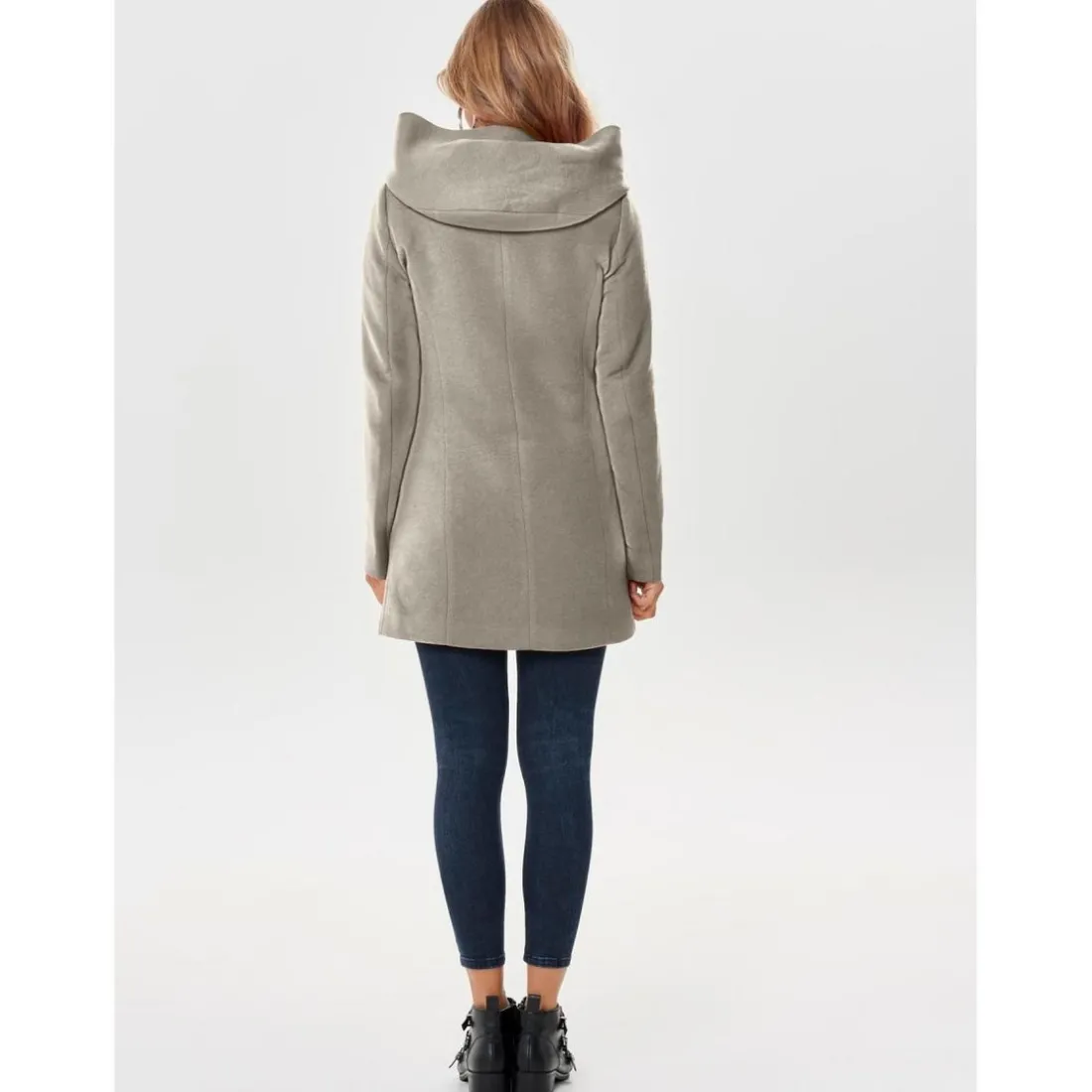 Vestes Capuche Manches longues marron Rhea